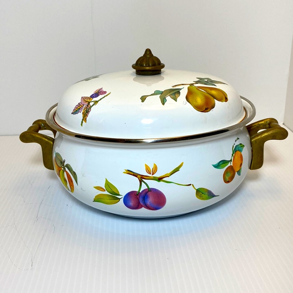 Vintage Tabletops Unlimited Enamel Fruit Pattern Pot w/Lid Brass Hardware